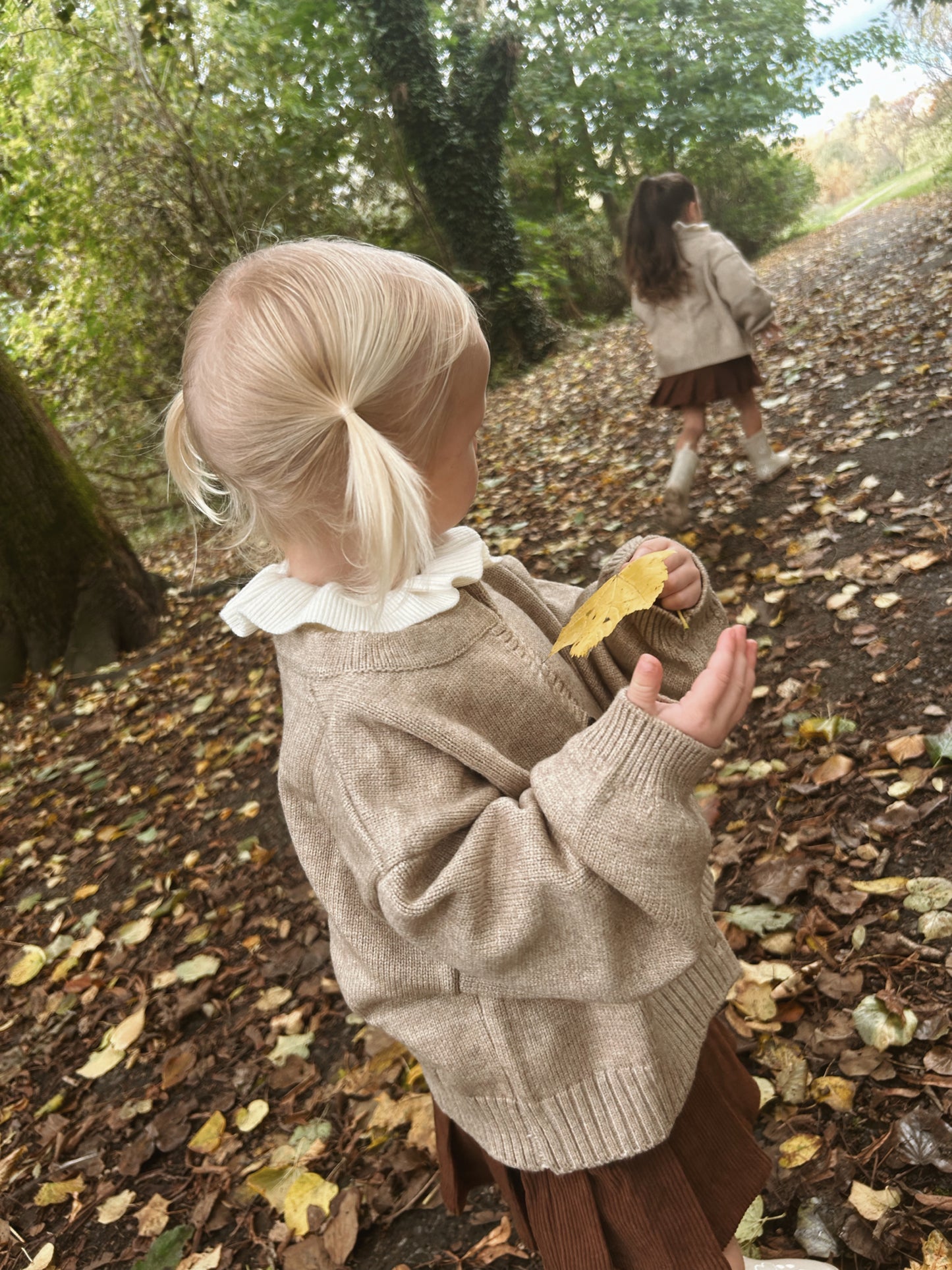 Oversized cardigan, knitted top & corduroy skirt set